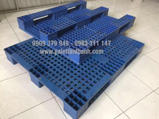 Pallet nhựa cũ - Pallet Tấn Thành - Công Ty TNHH MTV Pallet Nhựa - Gỗ Tấn Thành